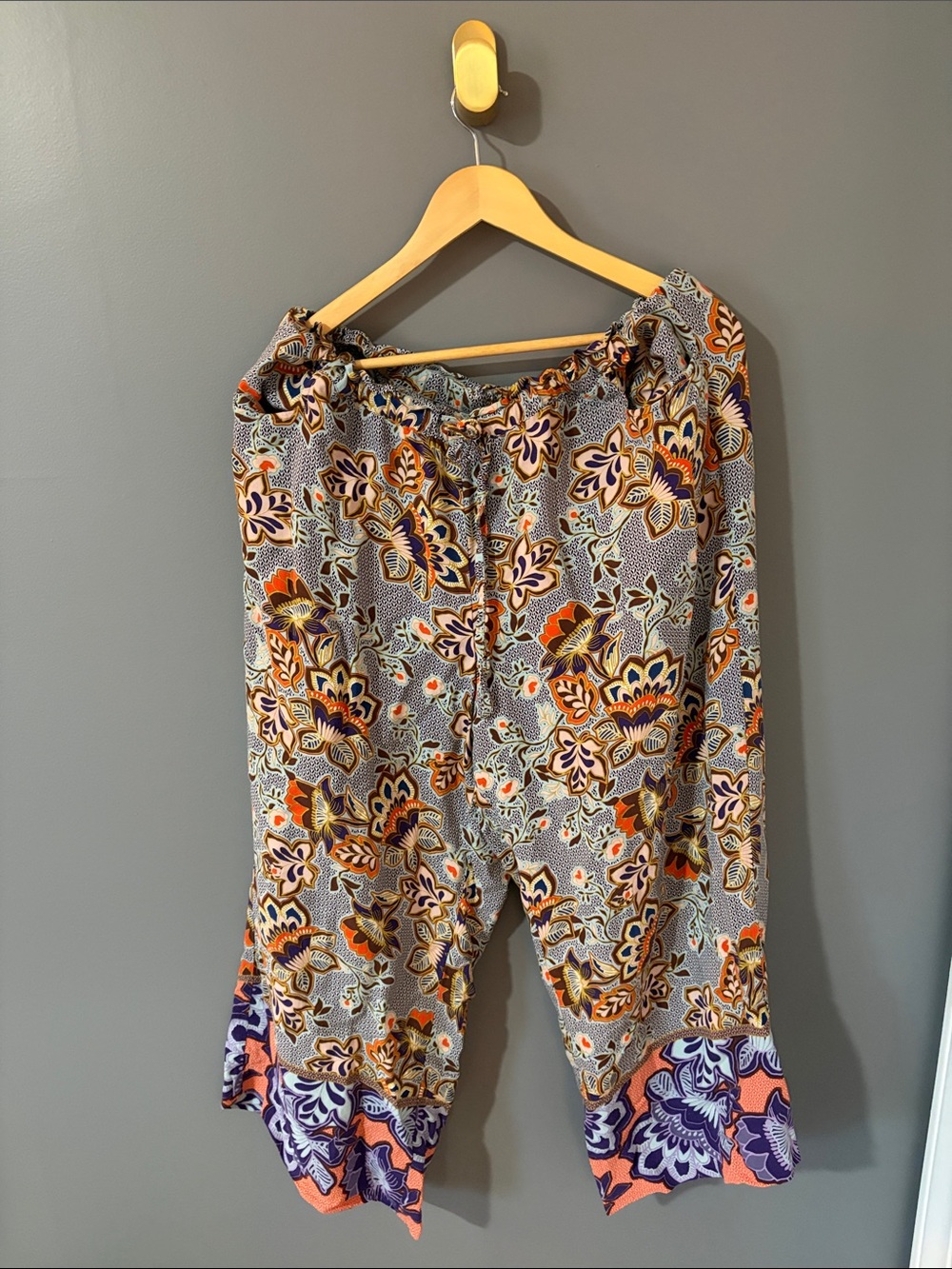 LOFT Floral Wide-Leg Capris in Orange, Purple and Blue